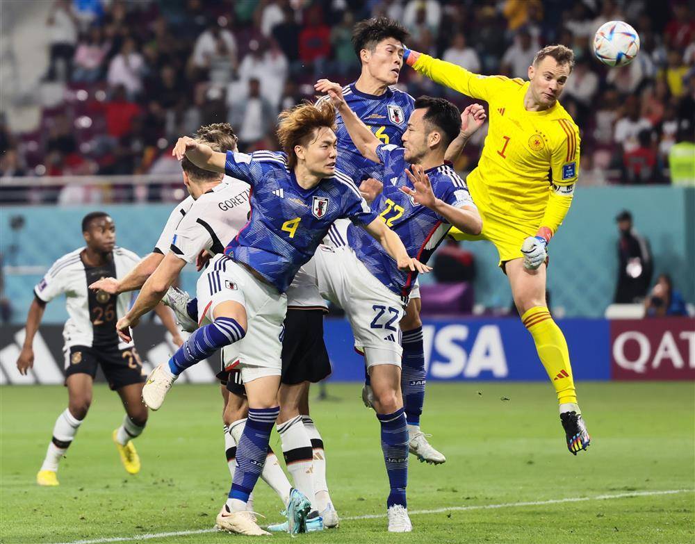 PG游戏-西亚卡姆爆冷击败日本队，精彩发挥引爆全场！的简单介绍